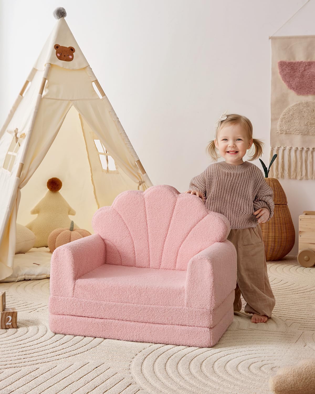 2-in-1 Cute Shell Folding Kids Couch Bed & Lounger