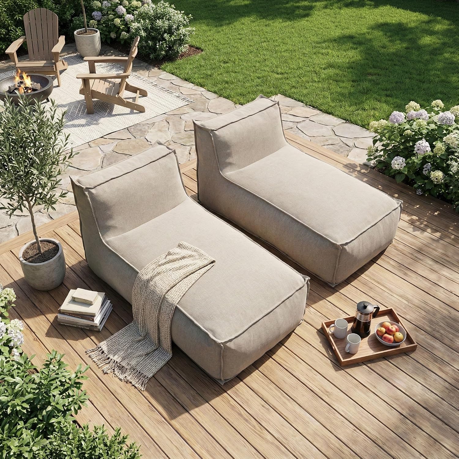 Patio Pool Lounge Chairs With Compressiable Foam and Water-resistant Fabric